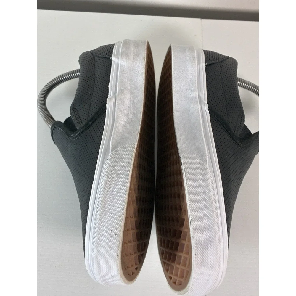 Women's Vans Leather Black Slip Size 7 Shoes